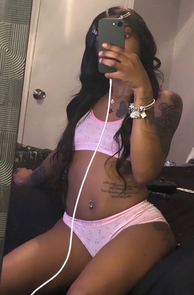 FREAKY💦SEXII’SLIM THIC EBONY❤AVAIBLE 24/7 for CONTENT❤FT SHWS📸,OUTCALLS🏡, INCALLS , CAR FUN🚗!!!