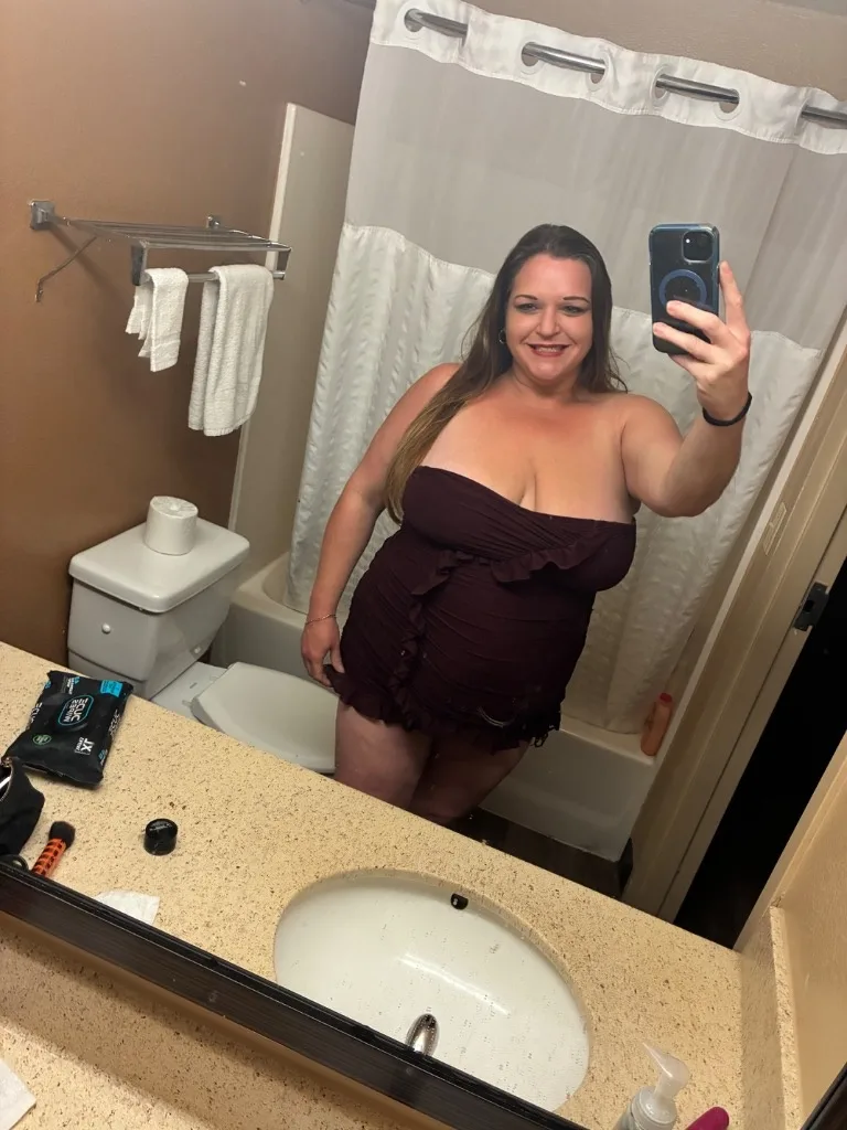 Come See Me and My Big Triple Ds - Photo 5 | Escort in San Marcos