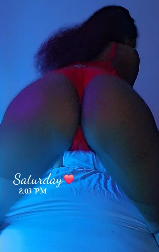Tight sweet pussy 💦💦💦💞💞