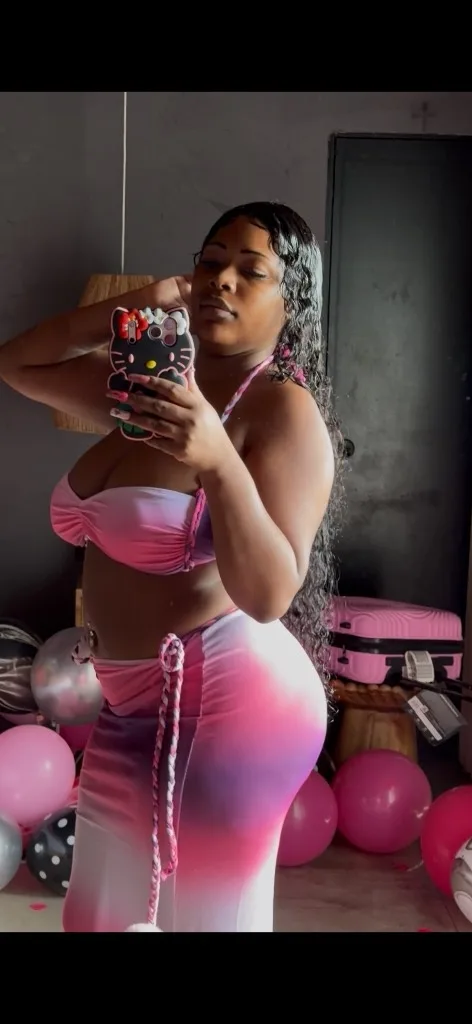 60 Roses 🩷🧡🧡🩷LOW SP .ONLY 60 QV RN ! AVAILABLE CALL The WORLDS BEST Baddies BACK Barbie back Home 🧡🧡🧡PARTY !!! 🧡🧡🧡 - Photo 6 | Escort in 610 South Near Airport MLK