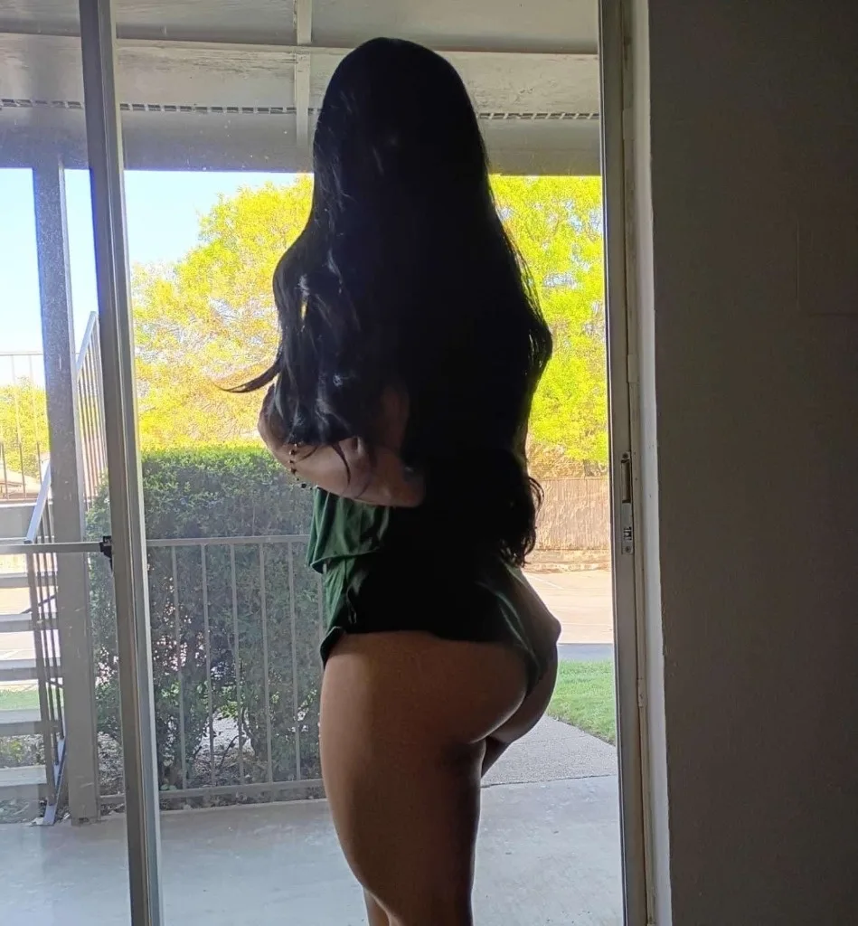 Latina sexy, hablo Espaol y Ingles - Photo 3 | Escort in Irving tx