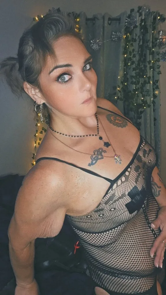 Ready to brighten your day or night! Cum see me! - Photo 4 | Escort in Alliance