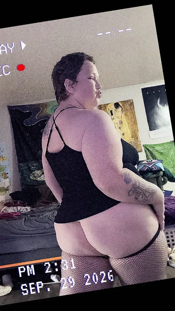 (NEW NUMBER!!!)AVAiLABLE& READY TO PLAY--thiCC white Girl; green eyes & JUiCY liPS(80QV SPECIAL] - Photo 5 | Escort in Dallas