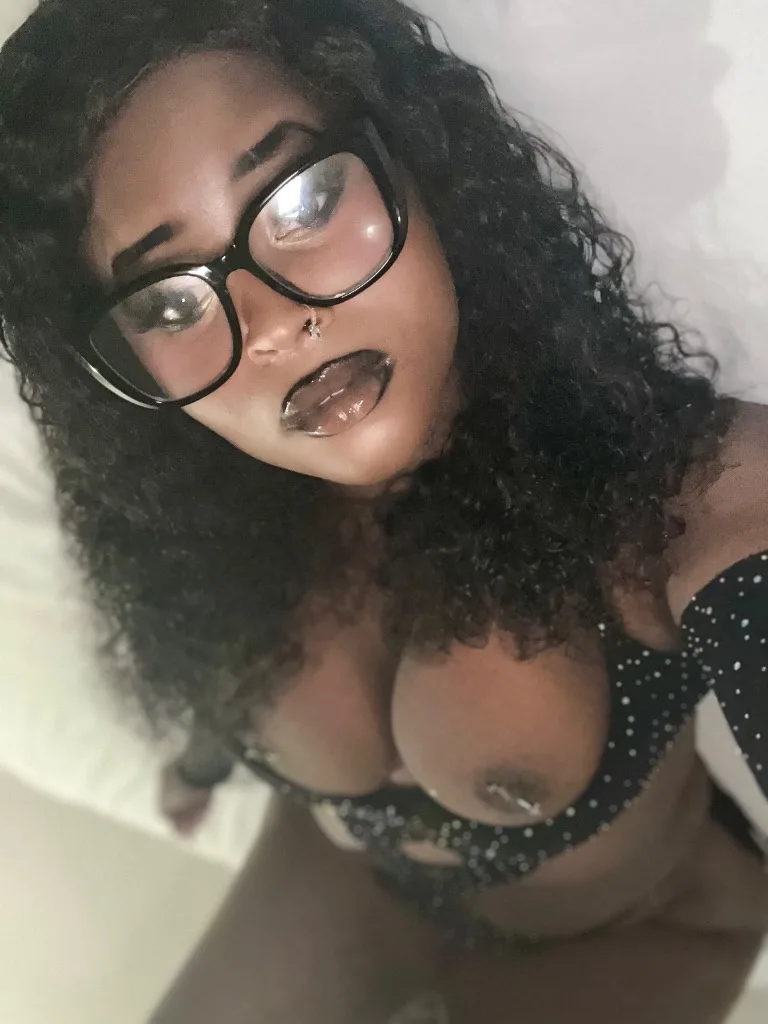 I LOVE SUCKING DICK yes i verify 2 NUT bare $150 freaky facetime $40 - Photo 7 | Escort in Woodlands