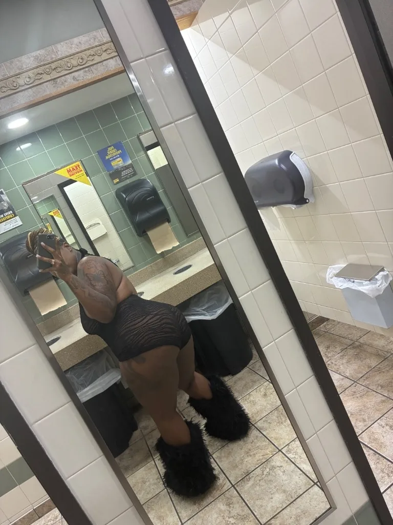 Call me Baby - Photo 4 | Escort in Houston