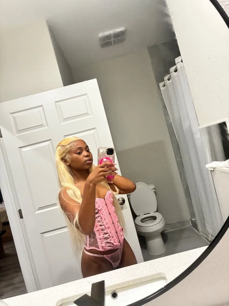 SWEET PETITE TREAT🧁🫦 real creamer AVAILABLE 24/7 Come Spend Some Time With A Dime 🥂OUTCALLS AND CARDATES ONLY - Photo 6 | Escort in Houston