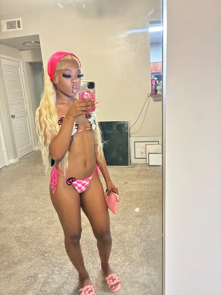 SWEET PETITE TREAT🧁🫦 real creamer AVAILABLE 24/7 Come Spend Some Time With A Dime 🥂OUTCALLS AND CARDATES ONLY - Photo 4 | Escort in Houston