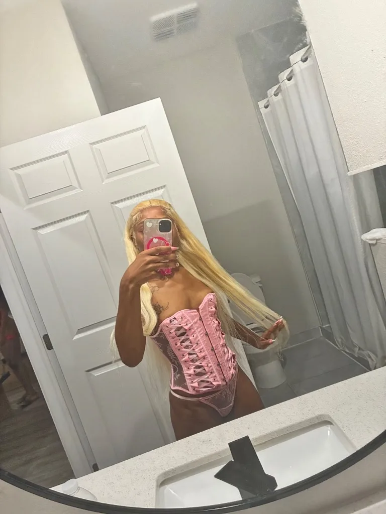 SWEET PETITE TREAT🧁🫦 real creamer AVAILABLE 24/7 Come Spend Some Time With A Dime 🥂OUTCALLS AND CARDATES ONLY - Photo 10 | Escort in Houston