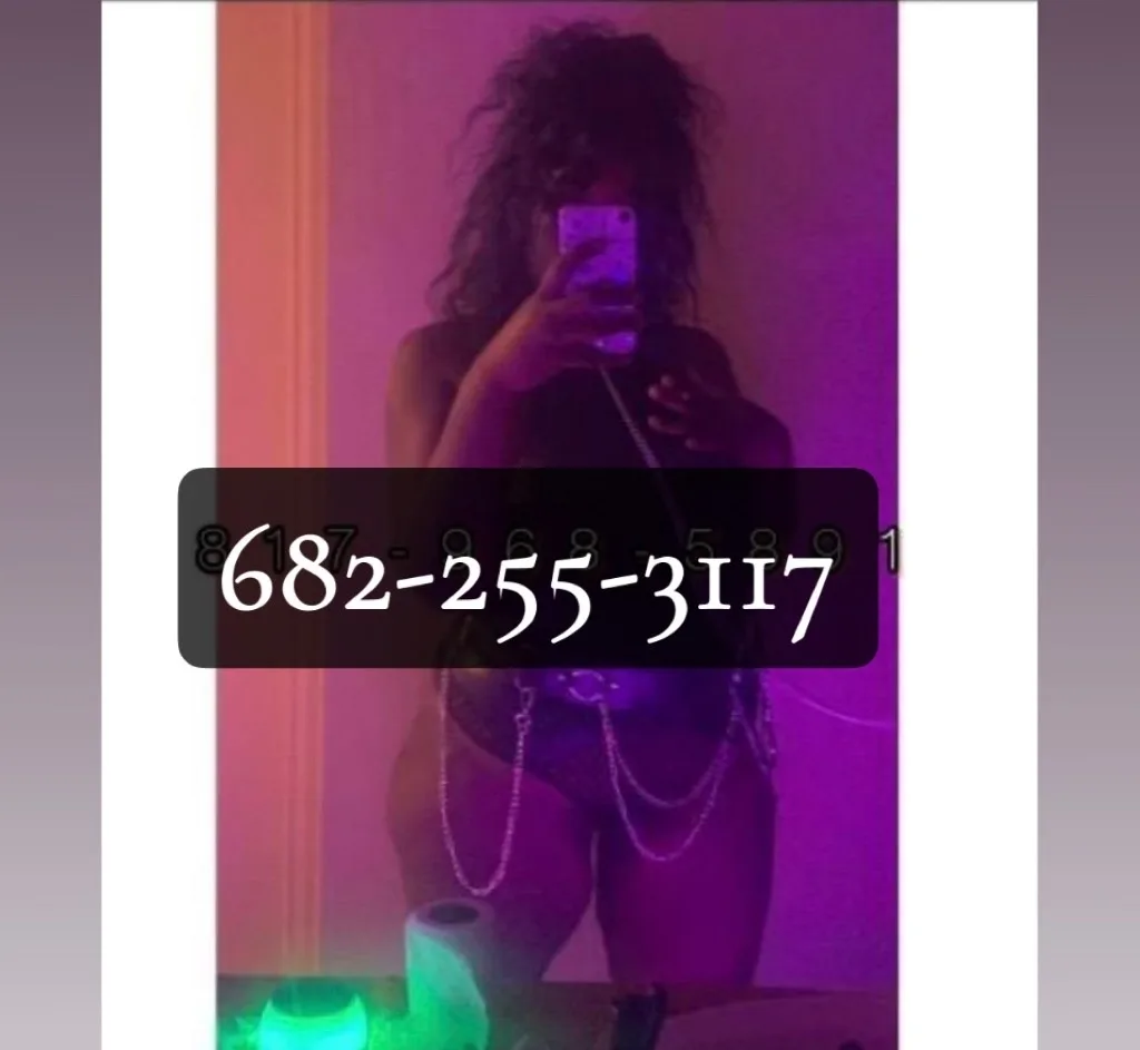 BIG BOOTY BOMBSHELL - Photo 2 | Escort in Botham Jean & CF Hawn