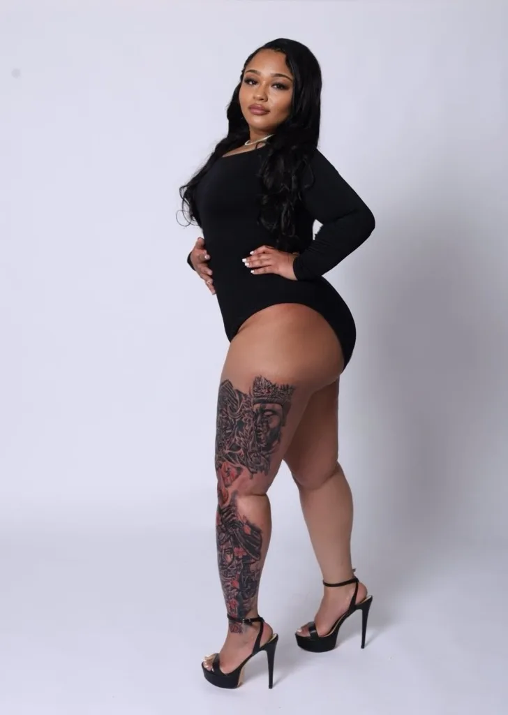 Sexy Filipina SLUTCum make this tight pssy SQUIRT - Photo 1 | Escort in Airport Area