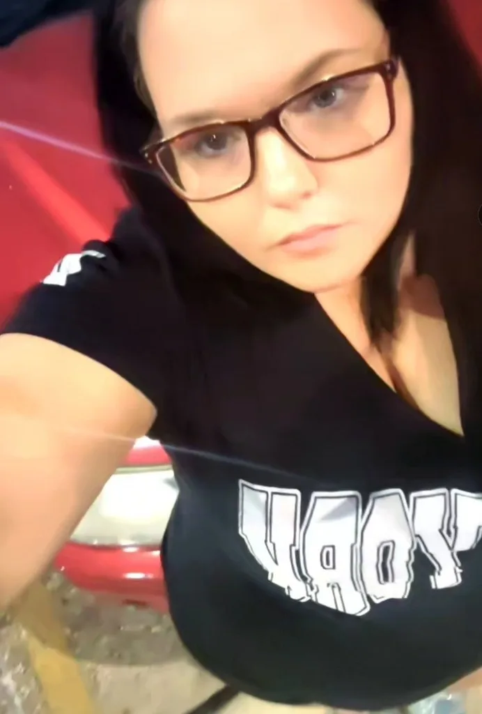 Thick thighs w/ bedroom eyes..bella..All natural PAWG.! outcall only - Photo 3 | Escort in Irving Texas
