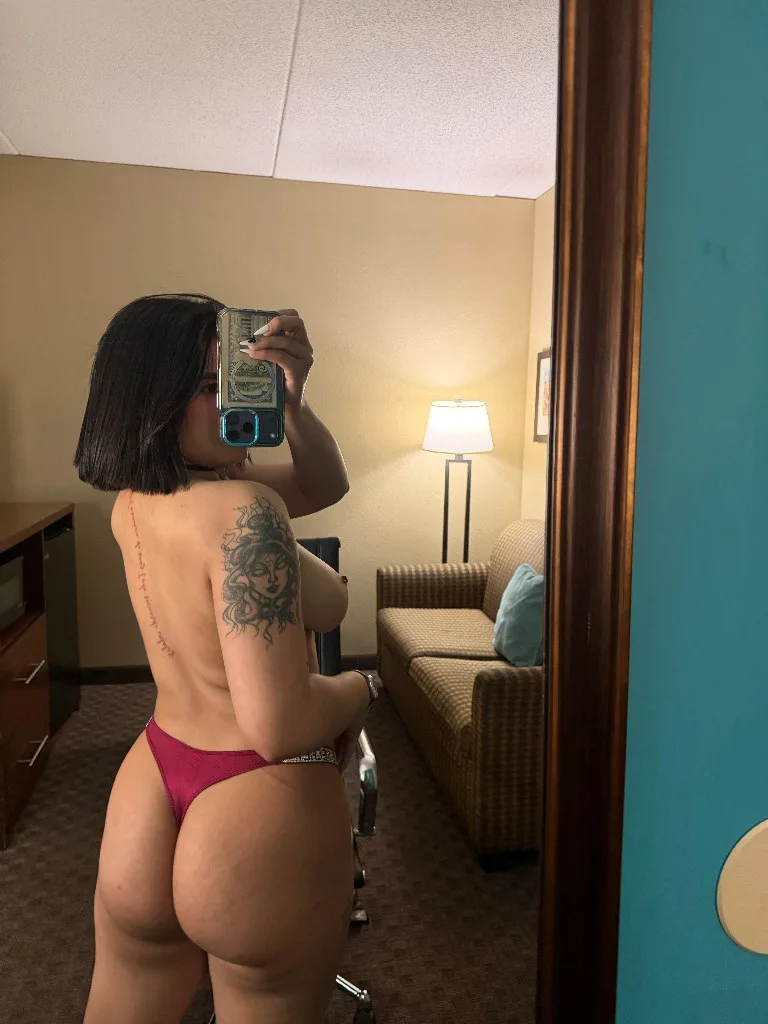 SEXY LATINA NALGONA ARDIENTE FULL - Photo 2 | Escort in Airport Fwy
