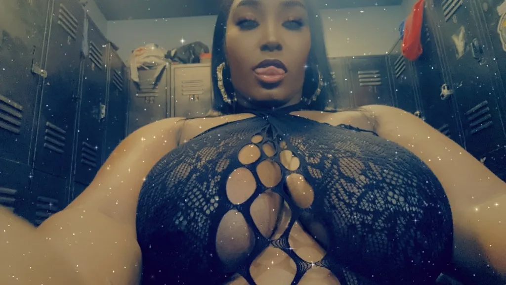 - BEST HEAD IN THE CITY- CUM ENJOY SOME GOOD LOVING WET PUSSY - Photo 3 | Escort in North Side