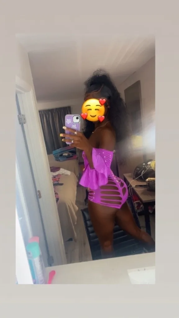 100$ QV HMU - Photo 5 | Escort in WOODLANDS
