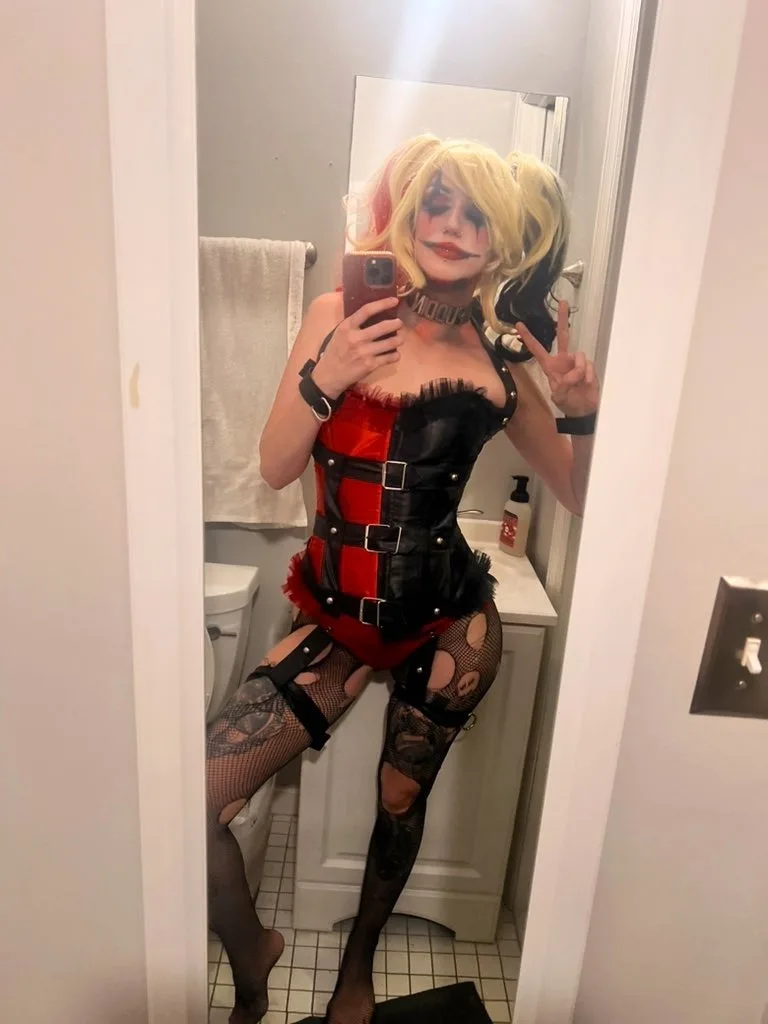 Petite, Tattooed & Probably Your Kind of Trouble - Photo 11 | Escort in Austin & Surrounding Areas + FMTY + Online!