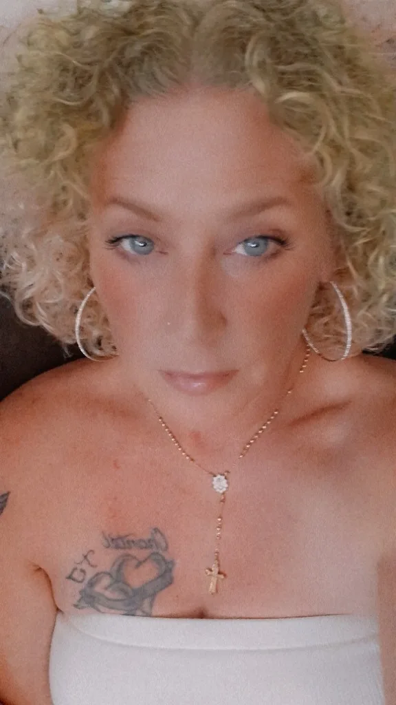 AVAILABLE - Photo 4 | Escort in San Antonio