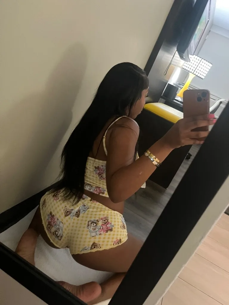The Girl Next Door..Incall and Outcall🥰 - Photo 3 | Escort in Airport dfw