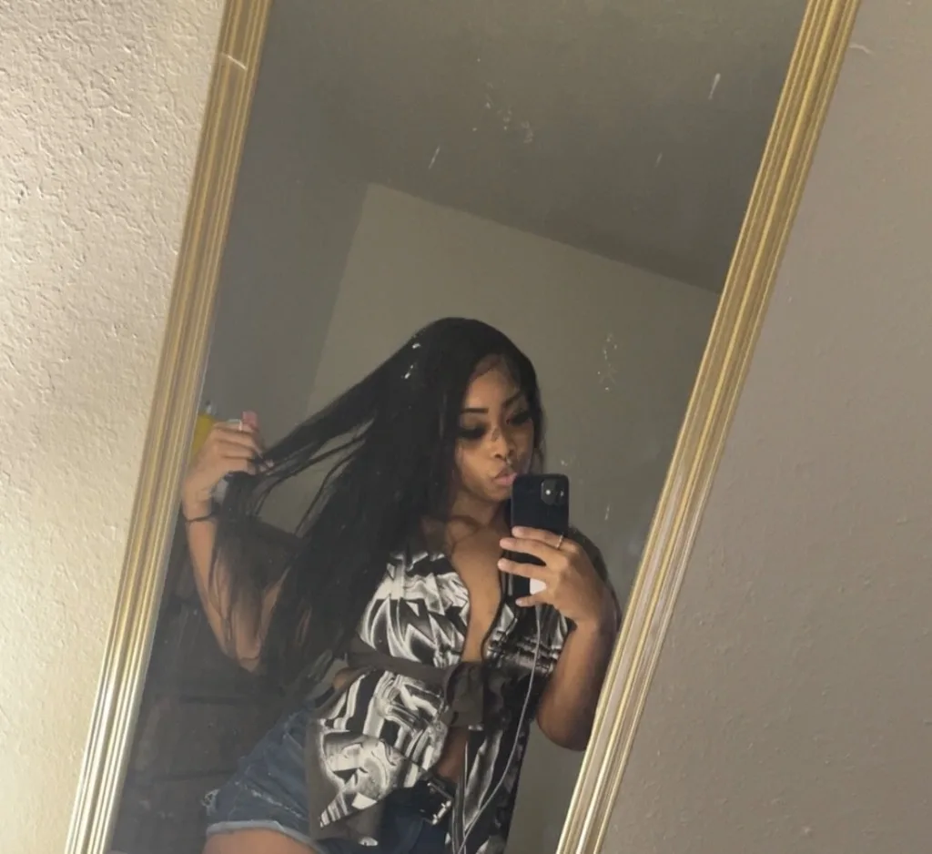 addictive charm - Photo 3 | Escort in Houston