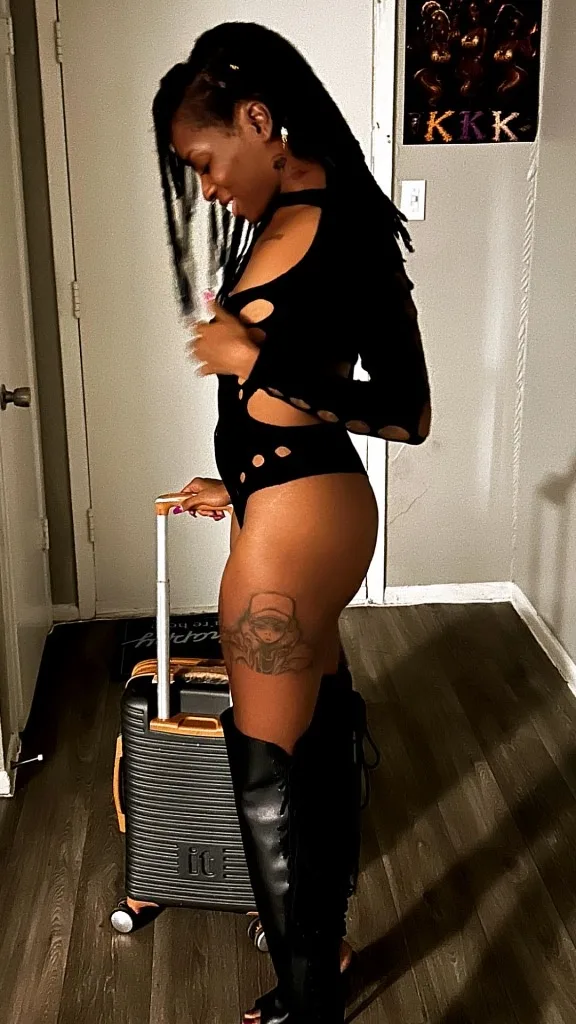CUM GET WET WITH RAINNN‍↔ - Photo 3 | Escort in Castle hill