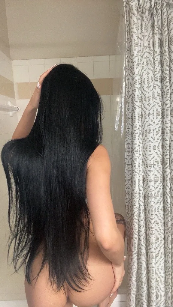 Nicoll - Photo 2 | Escort in Arlington