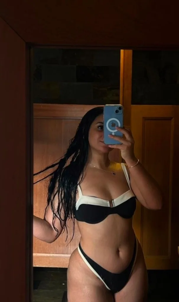 verification video call, I'm completely real, i'm available 24/7 call me - Photo 2 | Escort in W Airport Fwy