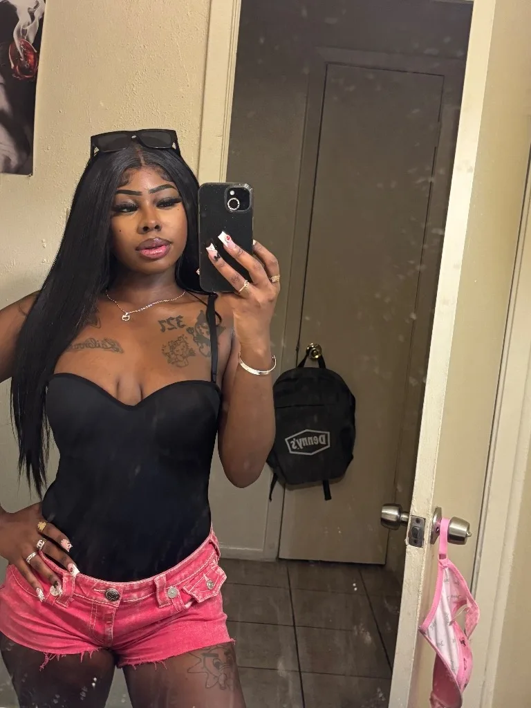 OUTCALL$$ ONLYY ! let me EASE YR MIND - Photo 2 | Escort in Lackland area