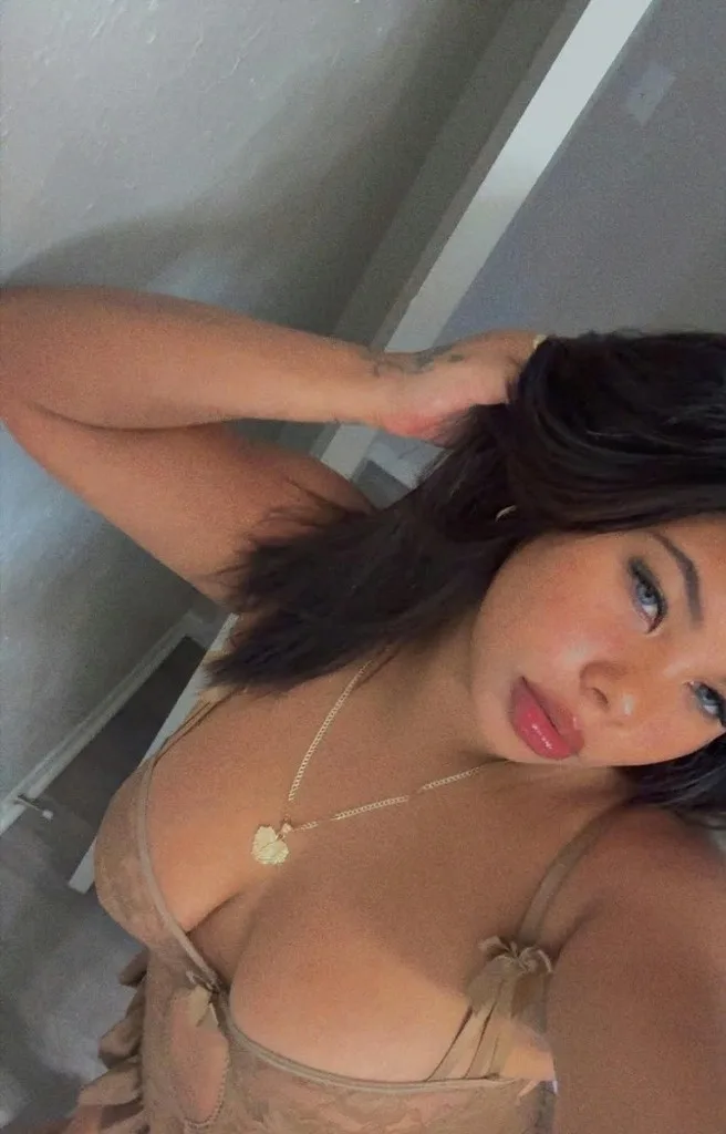 Sofia - Photo 3 | Escort in Dallas