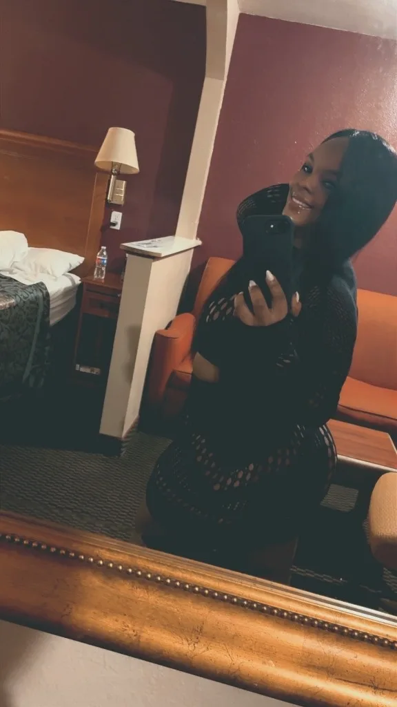 Thick 4'11 Shawty 100 special - Photo 4 | Escort in Frost bank center