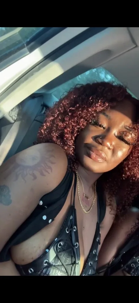 I can be BLK & hate cornbread. - Photo 11 | Escort in Texarkana