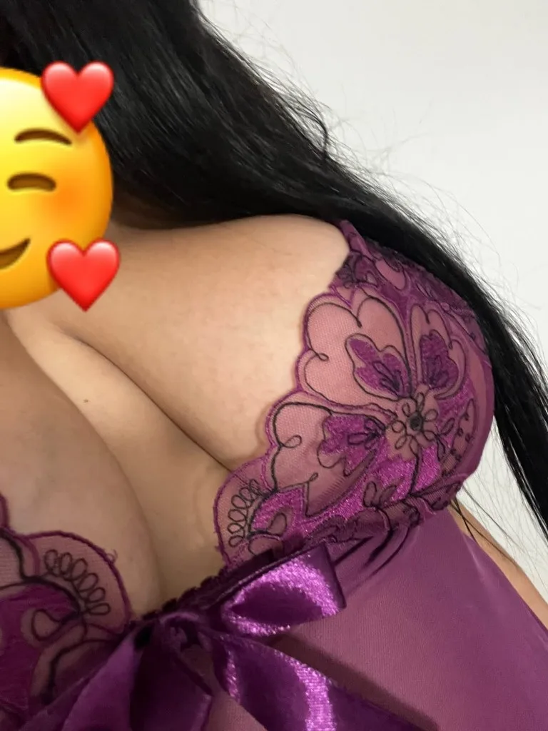 latina traviesa🤤 - Photo 2 | Escort in 1960 con veterans