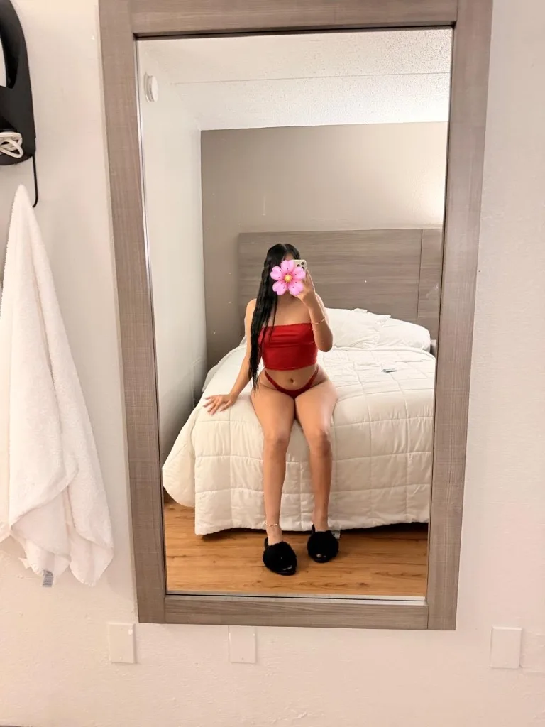 Soy La Chica de Tus Sueos, Lista para Hacerte Gemir de Placer - Photo 4 | Escort in FORT WORTH