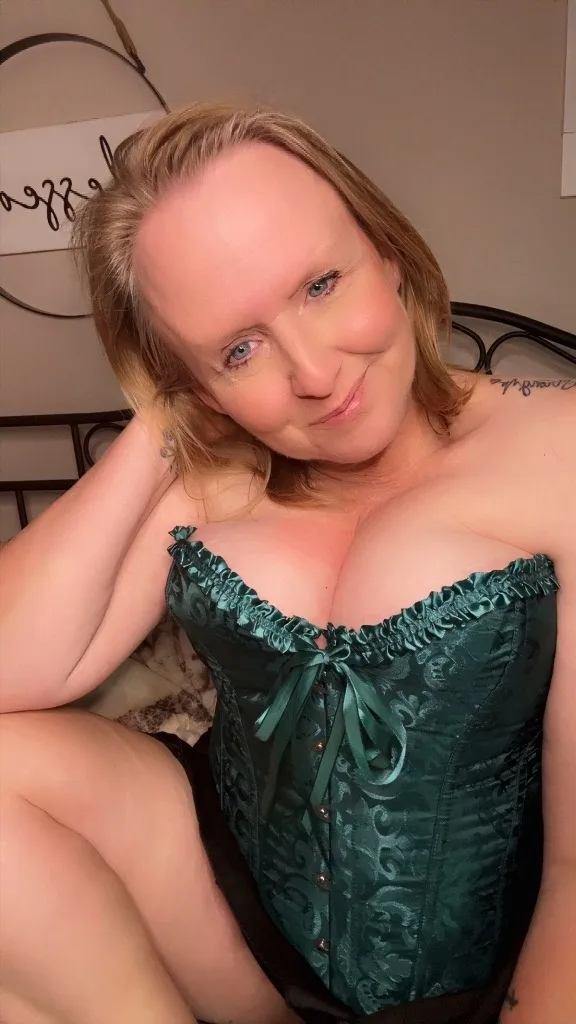sweetest pussy you will have in your life - Photo 2 | Escort in Weatherford