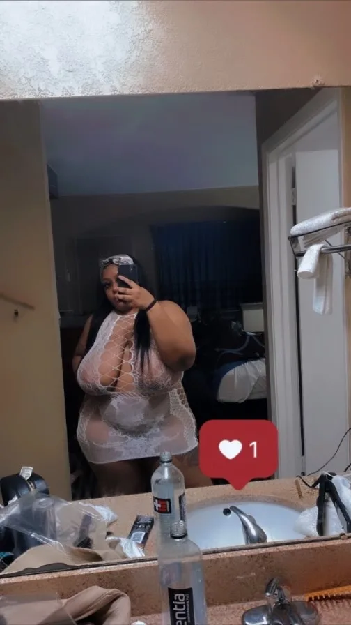 ⭐YOUR SILKY SOFT BBW CARAMEL HONEYPOT THICK THIGHS PRETTY EYESCRAZY THROAT - Photo 6 | Escort in HUMBLE