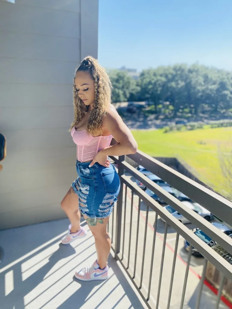 OPEN MINDED BLONDE KITTYDESIRES {PLAYPARTYPLEASURE} IM 100%REAL=VERIFIABLE - Photo 9 | Escort in Galveston