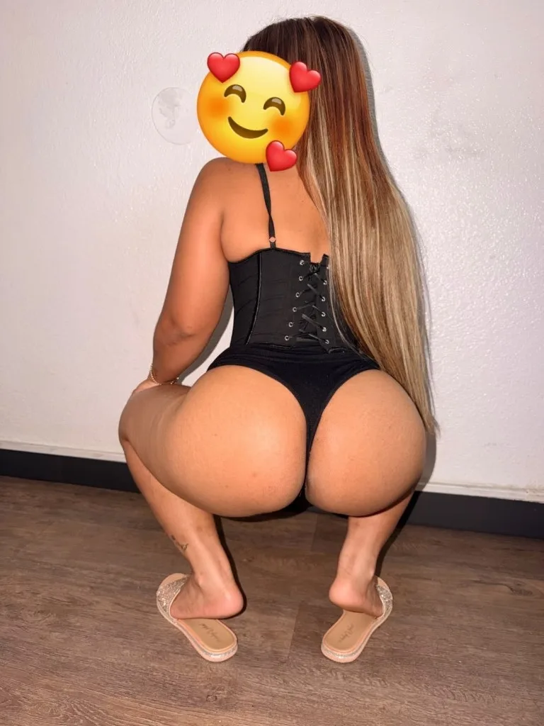 Latina Divertida Y Complaciente😈
