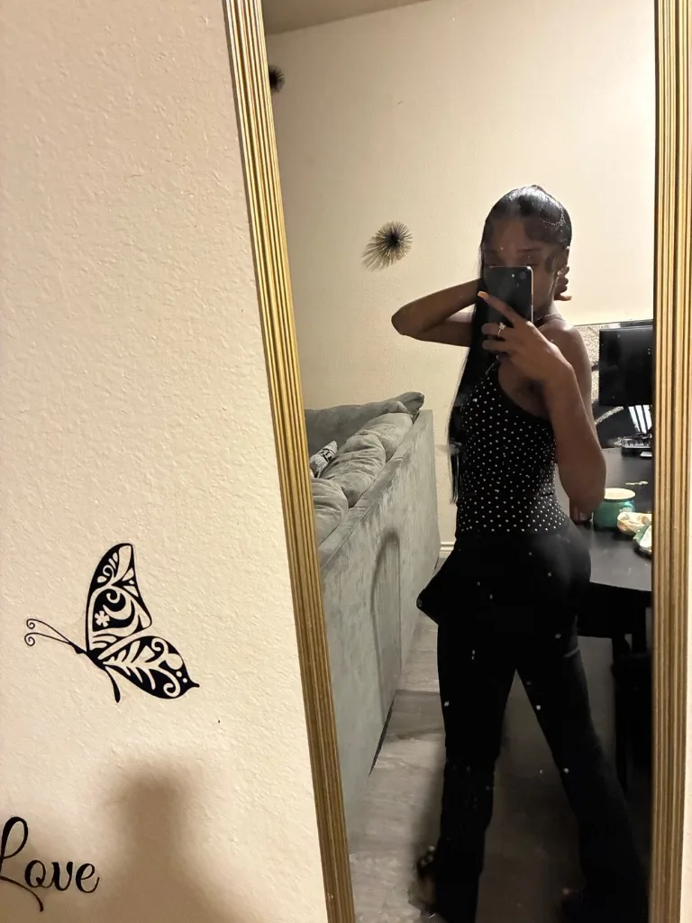 OUTCALLS ONLY - Photo 3 | Escort in Surrounding areas
