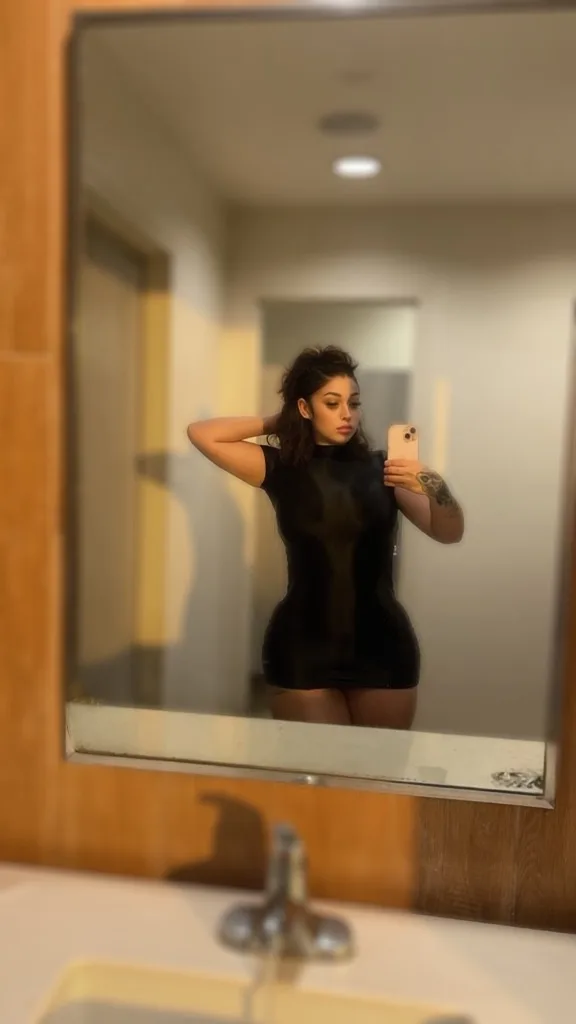 New in town See me before its to late! 🥰 - Photo 5 | Escort in Beaumont