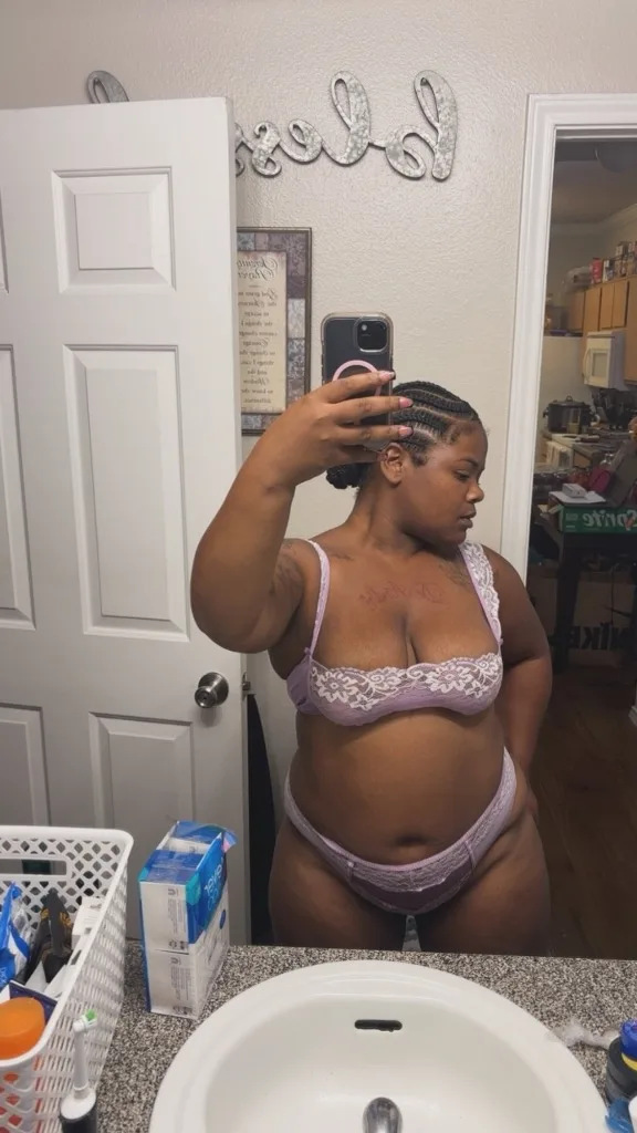 outcalls only ask for 2 girl specials - Photo 3 | Escort in 610 south loop east