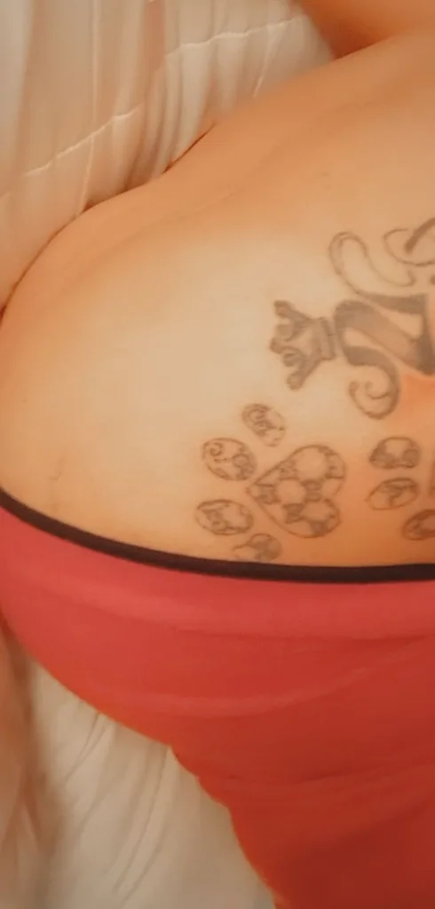 JUICY THICK BIG WHITE BOOTY - Photo 2 | Escort in Austin Highway