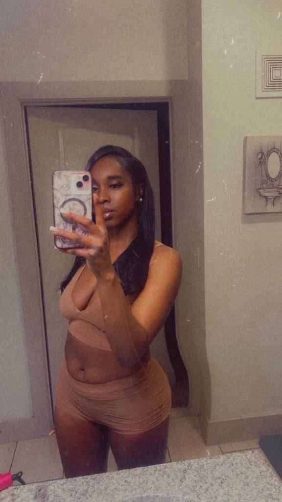 PRETTY&A EXOTIC FREAK UPSCALE GENTLEMEN ONLY - Photo 8 | Escort in I20 Balch spring