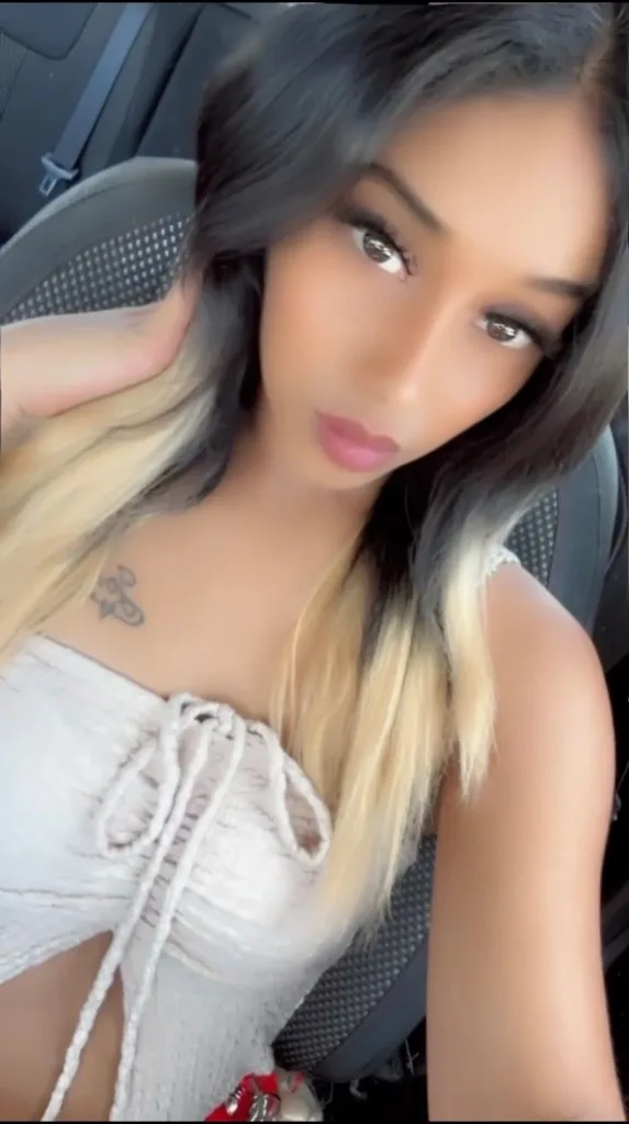 AMAZING LILY - Photo 5 | Escort in San Antonio