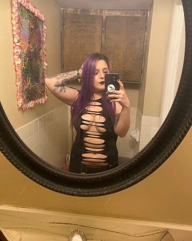 Looking for hookups! In/Outcalls, Phone Sex &Premium homemade Content - Photo 3 | Escort in Austin