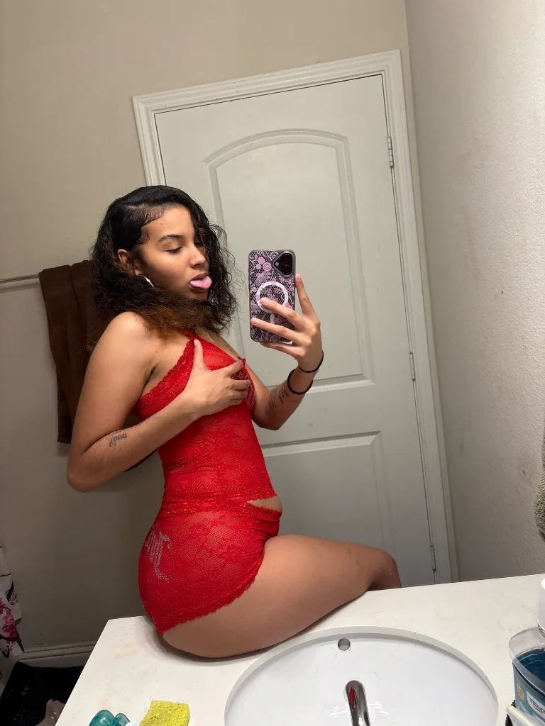 outcall only baby come find out 🥰 - Photo 2 | Escort in Killeen