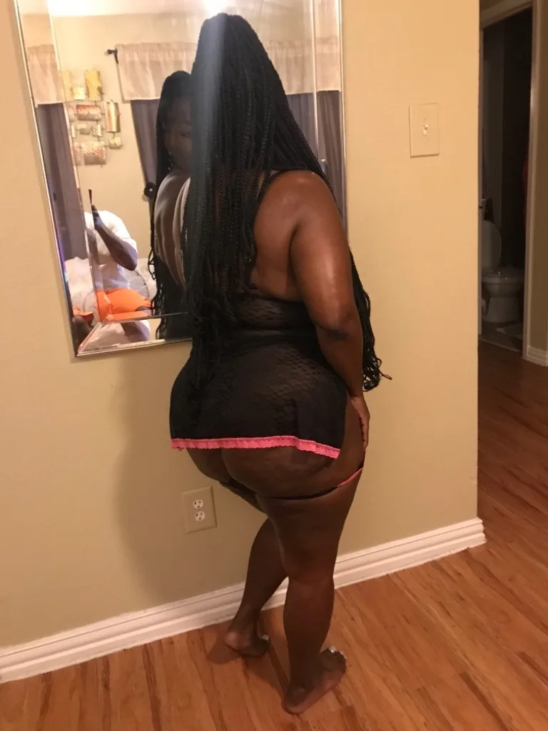 COME DA BADDEST BIG BOOTY MILF IN THE CITY $$ SPECIALS ALL DAY$$ - Photo 3 | Escort in Humble