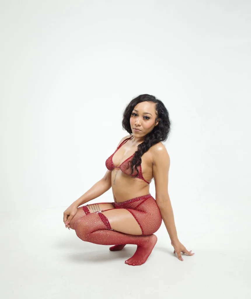 TIGHT, WET, CARAMEL BOMBSHELL - Photo 2 | Escort in Houston