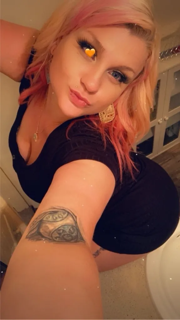 GringaPerrooooRicaa - Photo 2 | Escort in Irving