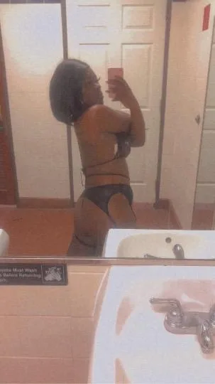 cum chill with prettyp - Photo 3 | Escort in Fort Worth