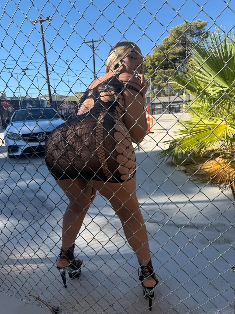 Houston, Your Next Favorite Just Arrived - Photo 5 | Escort in 📍Houston(on your screen not in person😉 )