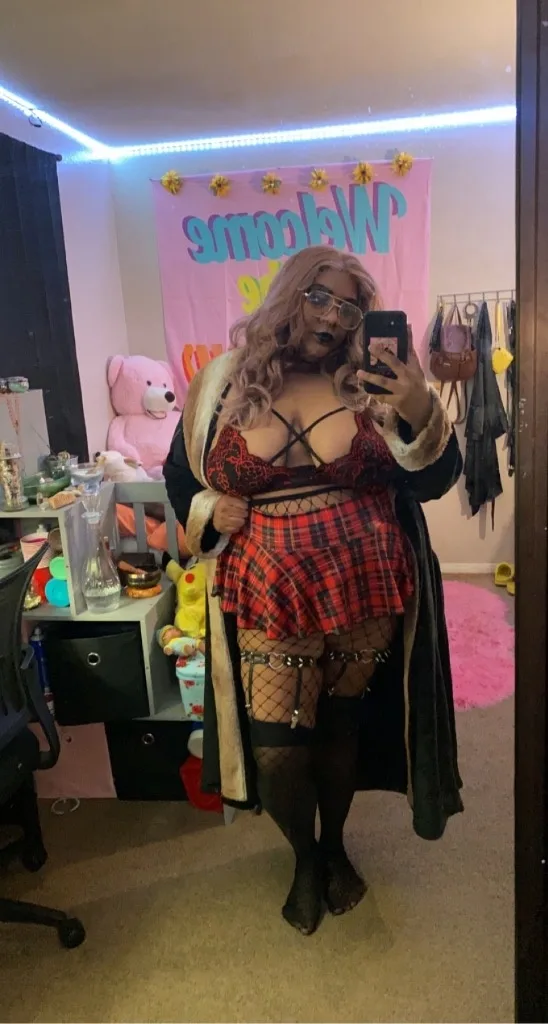 KINKY BUSTY BBW INCALLS ONLY - Photo 2 | Escort in Northwest. Medical Center