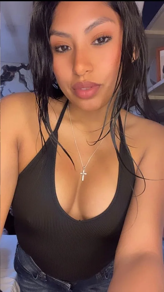 sexy flaca venezolana - Photo 4 | Escort in Grand Prairie